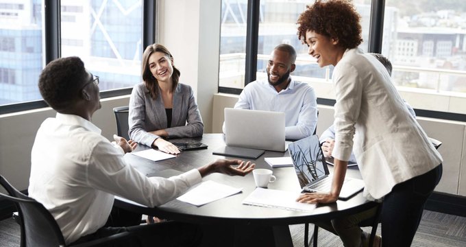 How high-performing marketing teams influence late-stage deals (not just leads)