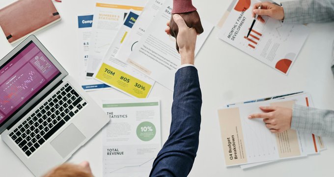 421: From Product Management to AI Startup with Gavin McNamara